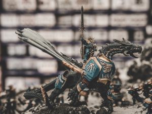 Kursi Iron Throne Meleleh dan Andai Saja Kemarin Calon-Calon Presiden Kita Punya Naga