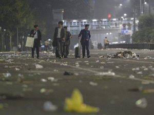 Negeri ini Lupa Bercinta