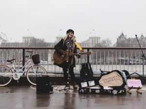 Kangen Lagu Pengamen di Bis Solo-Yogyakarta