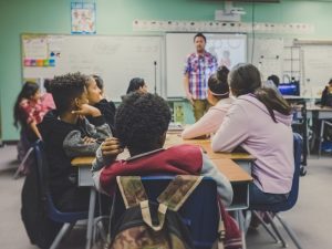 Buat Apa Sekolah Jika Hanya Jadi Penurut?