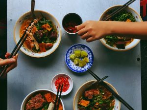 Ramadan Tiba, Undangan Bukber Mulai Bertebaran