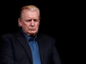Persoalan Trump Ganti Gaya Rambut, Semoga Jokowi Nggak Ikutin