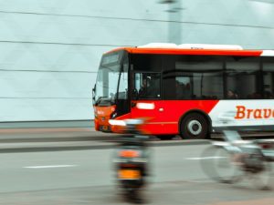 Alasan Kenapa Bus Sugeng Rahayu Tetap Laris Manis Meskipun Terkenal Ugal-ugalan