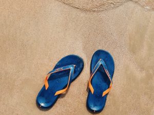 Akhirnya Saya Menemukan Sandal yang Aman dari Tertukar ataupun Hilang