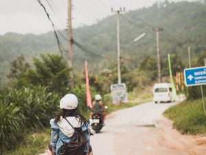Bahasa Lisan Indonesia Timur Kalau Ditulis Kaya Gini