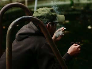 Kalau Negara Bilang Kantor Kejaksaan Agung Terbakar karena Rokok, Ya Itu Pasti karena Rokok