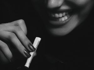 Ketika Nunung Melawak Dengan Narkoba, Ada Apa?