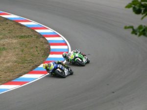 Dear Trans7, kalau Menayangkan MotoGP Mbok Ya Sampai Selesai!