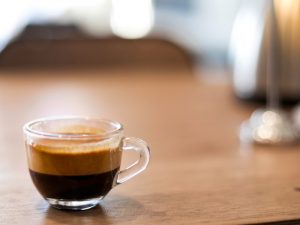 Mama, Kopi Memang Pahit