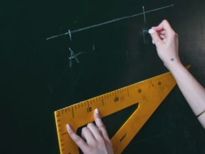 Jangan-Jangan Jurusan Pendidikan Cuma Dijadiin Hiasan Doang di Kampus
