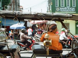 Makan di Angkringan: Niatnya Hemat, Ujung-ujungnya Sekarat