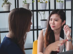 Ketika Menggunakan Bahasa Indonesia dengan Baik dan Benar Malah Ditertawakan