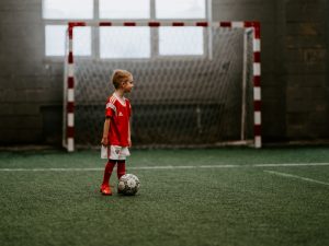 Menanggapi Tulisan Sepak Bola Itu Nggak Menarik, Percayalah: Semua Ada di Sepak Bola, Jangan Heran Jika Olahraga Ini Menjadi Sangat Menarik