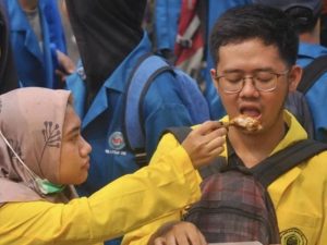 Kumpulan Kisah UwU di Balik Aksi Mahasiswa di Jakarta