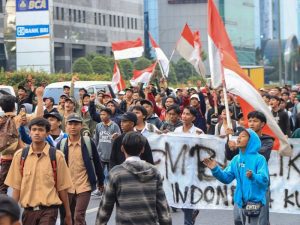 Surat Cinta Untuk Pelajar STM yang Ikut Turun Ke Jalan