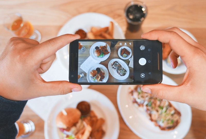  Makan  Terasa Hambar Tanpa Ritual Cekrek Upload Terminal 