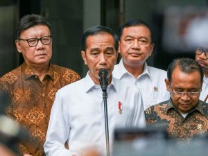 Melihat Politainment Ala Jokowi
