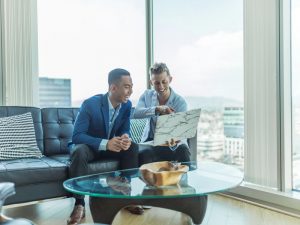 Tips Menggunakan Linkedin Biar Keliatan Profesional dan Dihire Orang