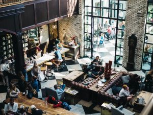 Tempat Ngopi Favorit di Jakarta Pusat