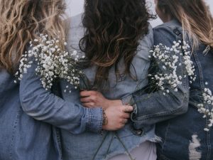 Stop Objektifikasi Istri-Istri Para Menteri!