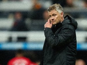 Seperti Arthur Fleck, Saya Tidak Tega Menertawai Manchester United