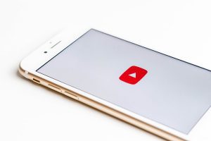 Nggak Pentingnya Ngasih Komen Menit-Menit Spesial di Kolom Komentar YouTube