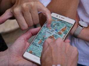 Cerita Unik tentang Tata Krama Ketika Tanya Jalan ke Orang