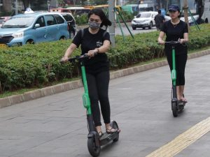 Pelarangan Otoped di Jalan, Bukti Polisi Belum Berpihak ke Pengguna Transportasi Umum