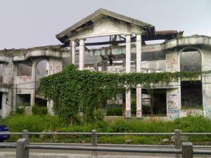 #MalamJumat Kost Putih Berhantu di Purwokerto