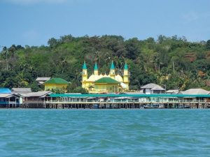 Jauh-Jauh ke Pulau Penyengat Hanya untuk Berdoa Soal Jodoh? Kamu Bakal Kecewa!