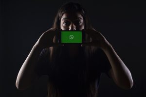 Saya Membisukan Story WA Semua Orang dan Saya Tidak Menyesal