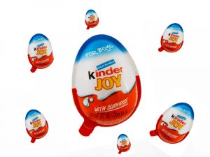Halo IndoAlfa, Sebagai Ibu Rumah Tangga Saya Usul Pajang Kinder Joy di Tempat Kapur Barus Aja