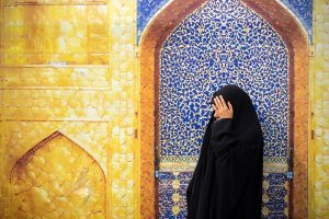 Benarkah Islam Memperbolehkan Suami Memukul Istri?