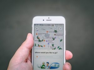 Layanan GoFood Hanyalah Bentuk Kemalasan yang Menyamar
