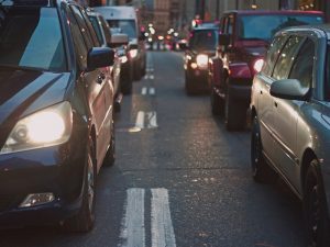 Bunyi Klakson Ibukota yang Bikin Sakit Telinga