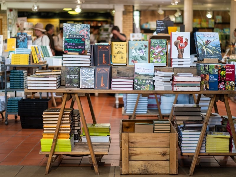 pedagang buku penjual buku online toko buku online Segalau-galaunya Hubungan Tanpa Status, Masih Lebih Galau Tak Kesampaian Beli Buku di Tanggal Tua