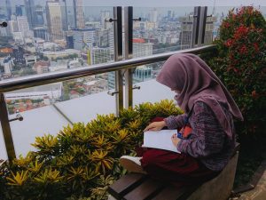Dear Felix Siauw yang Bilang Hijab Hanya untuk yang Cantik-Cantik, Antum Belajar dari Mana?