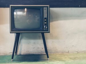 Tahun 2020 dan Saya Masih Menonton TV Tabung