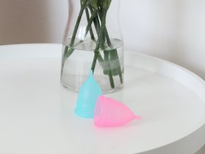 Alasan Kenapa Perempuan Nggak Perlu Lagi Ngumpetin Pembalut