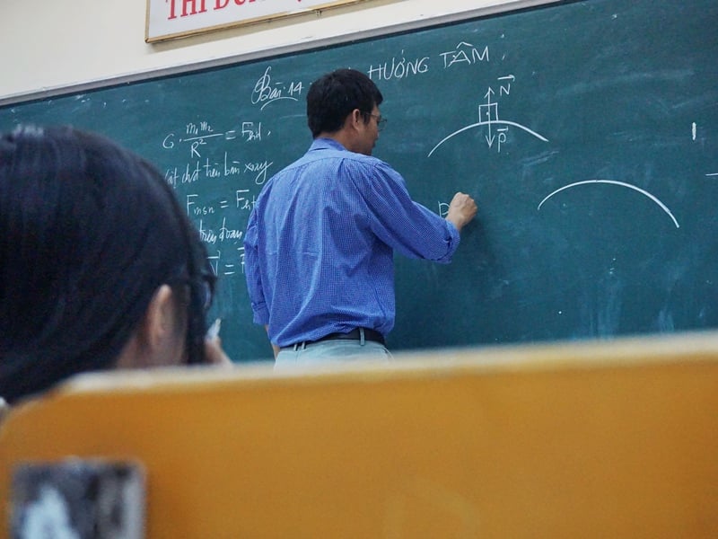 Keresahan Menanggapi Pertanyaan “Belajar Fisika Susah-Susah, Buat Apa?”
