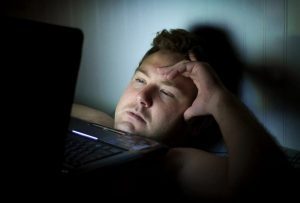 Insecure dan Overthinking di Usia 20an