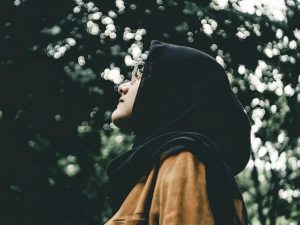 Aku Tidak Pakai Baju Seksi tapi Aku Tetap Seksi
