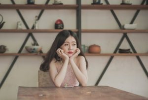 Hal yang Bisa Kamu Lakukan biar Nggak Bosan Setengah Mati di Rumah