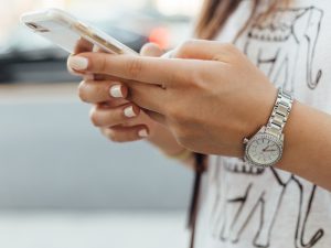 Dianggap Tak Setia Kawan karena Malas Simpan Kontak Teman yang Suka Ganti Nomor