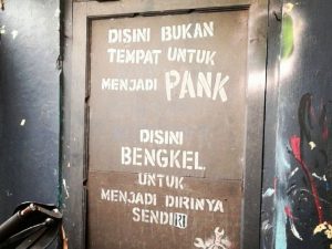 Bicara tentang Punk dan Konsep Menjadi Diri Sendiri Bersama Komunitas Taring Babi