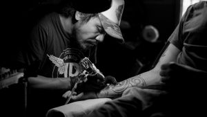 Sambatan Mas Pacar yang Seorang Tattoo Artist di Tengah Pandemi