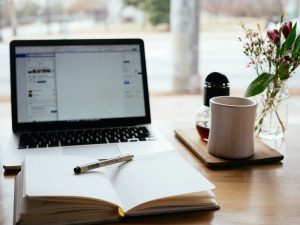 4 Perbedaan UT dengan Universitas Lain