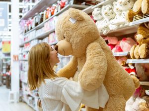 5 Alternatif Kado buat Pacar yang Lebih Berfaedah daripada Boneka