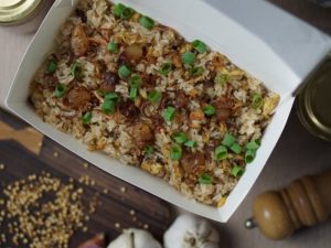 Meningkatnya Pamor Nasi Goreng Tanpa Kecap di Tangan Selebtwit