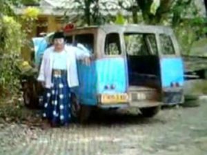 Si Doel Anak Sekolahan Episode 6, Musim 2: Ape Kate Babe Aje!